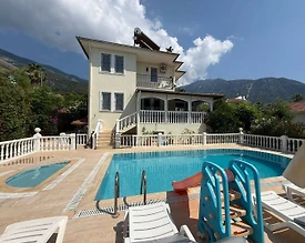 Fethiye Ölüdeniz'de 12 Kişilik, Özel Havuzlu, Barbekülü Villa - 2