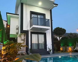 Fethiye Ölüdeniz'de Modern Tasarımlı, Özel Havuzlu, Konforlu Villa - 3
