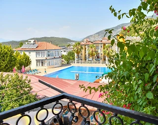 Fethiye Ölüdeniz'de Aquaparklı Tesiste, Ortak Havuzlu, Lüks Suit - 2