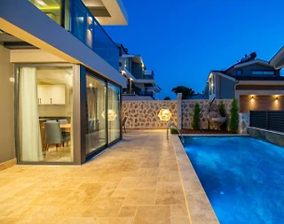 Fethiye Ölüdeniz'de Çocuklu Ailelere Uygun, Özel Havuzlu, Lüks Villa - 3