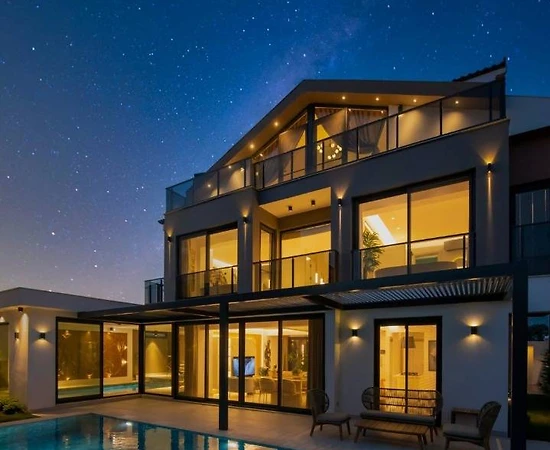 Fethiye Ölüdeniz'de Doğa İçerisinde, Özel Havuzlu, 6 Kişilik Villa - 1