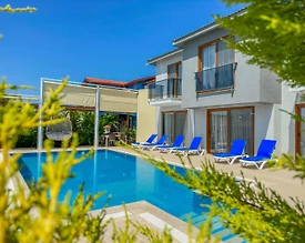 Fethiye Ölüdeniz'de Doğa İçerisinde, Özel Havuzlu, 8 Kişilik Villa - 2