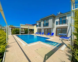 Fethiye Ölüdeniz'de Doğa İçerisinde, Özel Havuzlu, 8 Kişilik Villa - 3