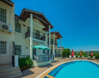 Fethiye Ölüdeniz'de Doğa İle İç İçe, Ortak Havuzlu, Konforlu Villa - 4