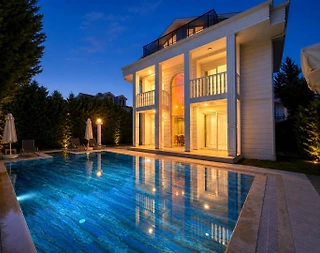 Fethiye Ölüdeniz'de Doğa İle İç İçe, Özel Havuzlu, 4+1 Villa - 1