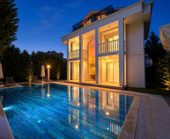 Fethiye Ölüdeniz'de Doğa İle İç İçe, Özel Havuzlu, 4+1 Villa - 1