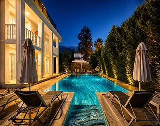 Fethiye Ölüdeniz'de Doğa İle İç İçe, Özel Havuzlu, 4+1 Villa - 4