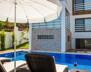 Fethiye Ölüdeniz'de Doğa İle İç İçe, Özel Havuzlu, Ferah Villa - 4