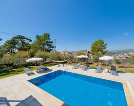 Fethiye Ölüdeniz'de Doğa Manzaralı, Özel Havuzlu, Lüks Villa - 3