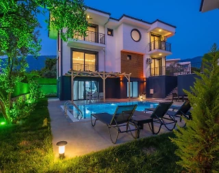 Fethiye Ölüdeniz'de Eşsiz Doğa Manzaralı, Özel Havuzlu, Lüks Villa - 1