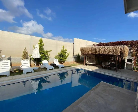 Fethiye Ölüdeniz'de Doğayla Baş Başa, Özel Havuzlu, Kiralık Villa - 1