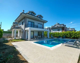 Fethiye Ölüdeniz'de Doğayla İç İçe, Özel Havuzlu, Bahçeli Villa - 4