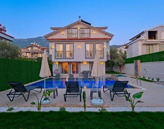 Fethiye Ölüdeniz'de Doğa Manzaralı, Özel Havuzlu, Jakuzili Villa - 5