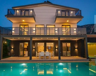 Fethiye Ölüdeniz'de Elverişli Konumda, Özel Havuzlu, 7 Kişilik Villa - 1