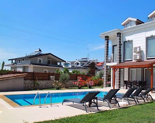 Fethiye Ölüdeniz'de Elverişli Konumda, Özel Havuzlu, Ferah Villa - 3