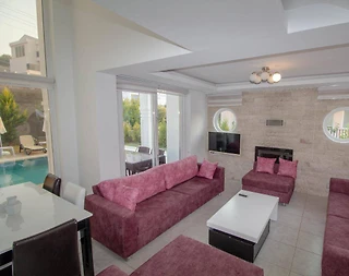 Fethiye Ölüdeniz'de Elverişli Konumda, Özel Havuzlu, Konforlu Villa - 5