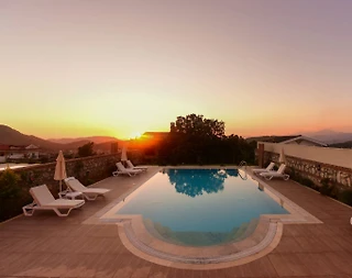 Fethiye Ölüdeniz'de Elverişli Konumda, Özel Havuzlu, Lüks Villa - 3