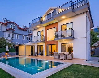 Fethiye Ölüdeniz'de Elverişli Konumda, Özel Havuzlu, Modern Villa - 2