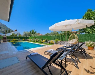 Fethiye Ölüdeniz'de Elverişli Konumda, Özel Havuzlu, Modern Villa - 4