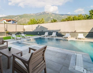 Fethiye Ölüdeniz'de Büyük Ailelere Uygun, Özel Havuzlu, 4+1 Villa - 5