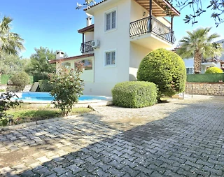 Fethiye Ölüdeniz'de Geniş Ailelere Uygun, Özel Havuzlu, 4+1 Villa - 2