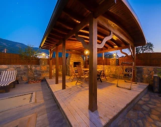 Fethiye Ölüdeniz'de Geniş Ailelere Uygun, Özel Havuzlu, 4+1 Villa - 3