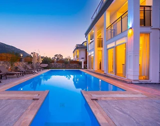 Fethiye Ölüdeniz'de Geniş Ailelere Uygun, Özel Havuzlu, 4+1 Villa - 4