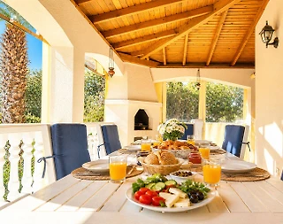 Fethiye Ölüdeniz'de Geniş Ailelere Uygun, Özel Havuzlu, 4+1 Villa - 5