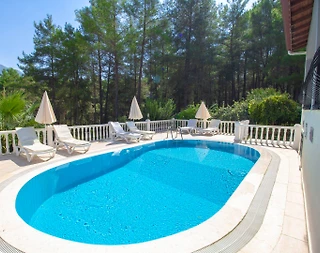 Fethiye Ölüdeniz'de Geniş Ailelere Uygun, Özel Havuzlu, 5+1 Villa - 4