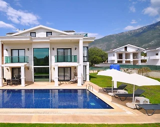Fethiye Ölüdeniz'de Geniş Ailelere Uygun, Özel Havuzlu, Kiralık Villa - 2