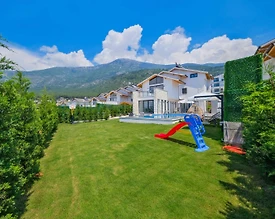 Fethiye Ölüdeniz'de Geniş Ailelere Uygun, Özel Havuzlu, Konforlu Villa - 2