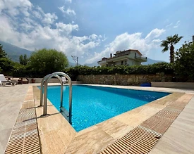 Fethiye Ölüdeniz'de Geniş Ailelere Uygun, Özel Havuzlu, Konforlu Villa - 3