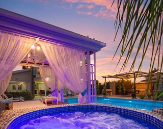 Fethiye Ölüdeniz'de Geniş Ailelere Uygun, Özel Havuzlu, Lüks Villa - 4