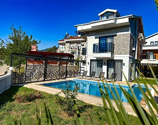 Fethiye Ölüdeniz'de Geniş Ailelere Uygun, Özel Havuzlu, Lüks Villa - 4