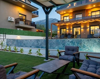 Fethiye Ölüdeniz'de Geniş Ailelere Uygun, Özel Havuzlu, Lüks Villa - 2