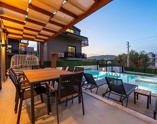 Fethiye Ölüdeniz'de Geniş Ailelere Uygun, Özel Havuzlu, Lüks Villa - 3