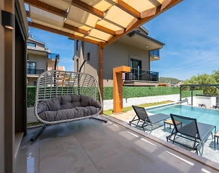 Fethiye Ölüdeniz'de Geniş Ailelere Uygun, Özel Havuzlu, Lüks Villa - 5