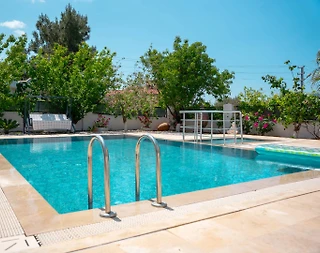 Fethiye Ölüdeniz'de Geniş Ailelere Uygun, Özel Havuzlu, Merkezi Villa - 4