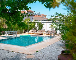 Fethiye Ölüdeniz'de Geniş Ailelere Uygun, Özel Havuzlu, Merkezi Villa - 5