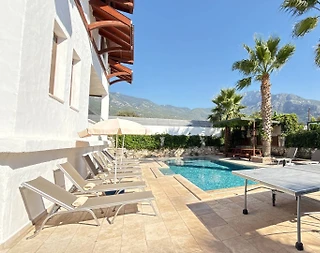 Fethiye Ölüdeniz'de Geniş Ailelere Uygun, Özel Havuzlu, Nezih Villa - 5