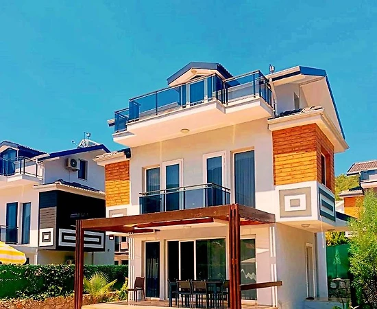 Fethiye Ölüdeniz'de Geniş Ailelere Uygun, Özel Havuzlu, Otantik Villa - 1