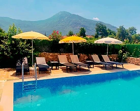 Fethiye Ölüdeniz'de Geniş Ailelere Uygun, Özel Havuzlu, Otantik Villa - 2