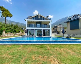 Fethiye Ölüdeniz'de Geniş Ailelere Uygun, Özel Havuzlu, Kiralık Villa - 3