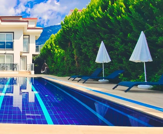 Fethiye Ölüdeniz'de Geniş Alanlara Sahip, Özel Havuzlu, Konforlu Villa - 1