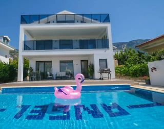 Fethiye Ölüdeniz'de Ferah Alanlara Sahip, Özel Havuzlu, Estetik Villa - 2
