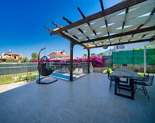 Fethiye Ölüdeniz'de Geniş Alanlara Sahip, Özel Havuzlu, Şık Villa - 3