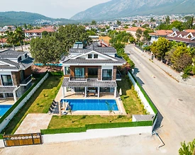 Fethiye Ölüdeniz'de Geniş Bahçe İçerisinde, Özel Havuzlu, 4+1 Villa - 3