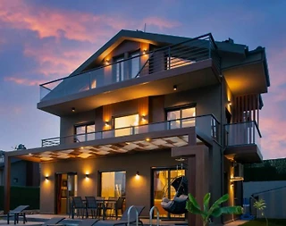 Fethiye Ölüdeniz'de Geniş Bahçe İçerisinde, Özel Havuzlu, Şık Villa - 2