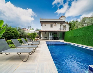 Fethiye Ölüdeniz'de Huzurlu Doğada, Özel Havuzlu, Lüks Villa - 2