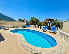 Fethiye'de Geniş Aile Gruplarına Uygun, Özel Havuzlu, Kiralık Villa - 2